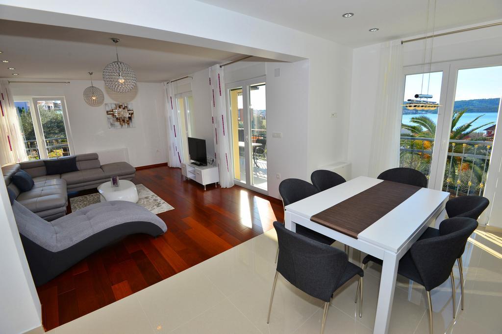 Apartments Villa Coratina Trogir Dış mekan fotoğraf