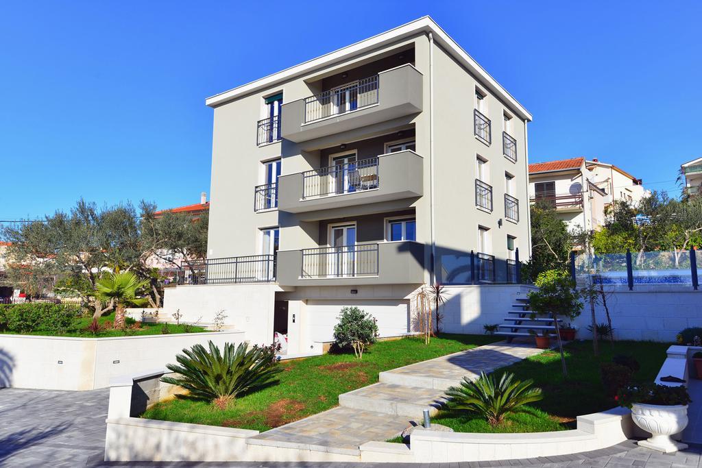 Apartments Villa Coratina Trogir Dış mekan fotoğraf